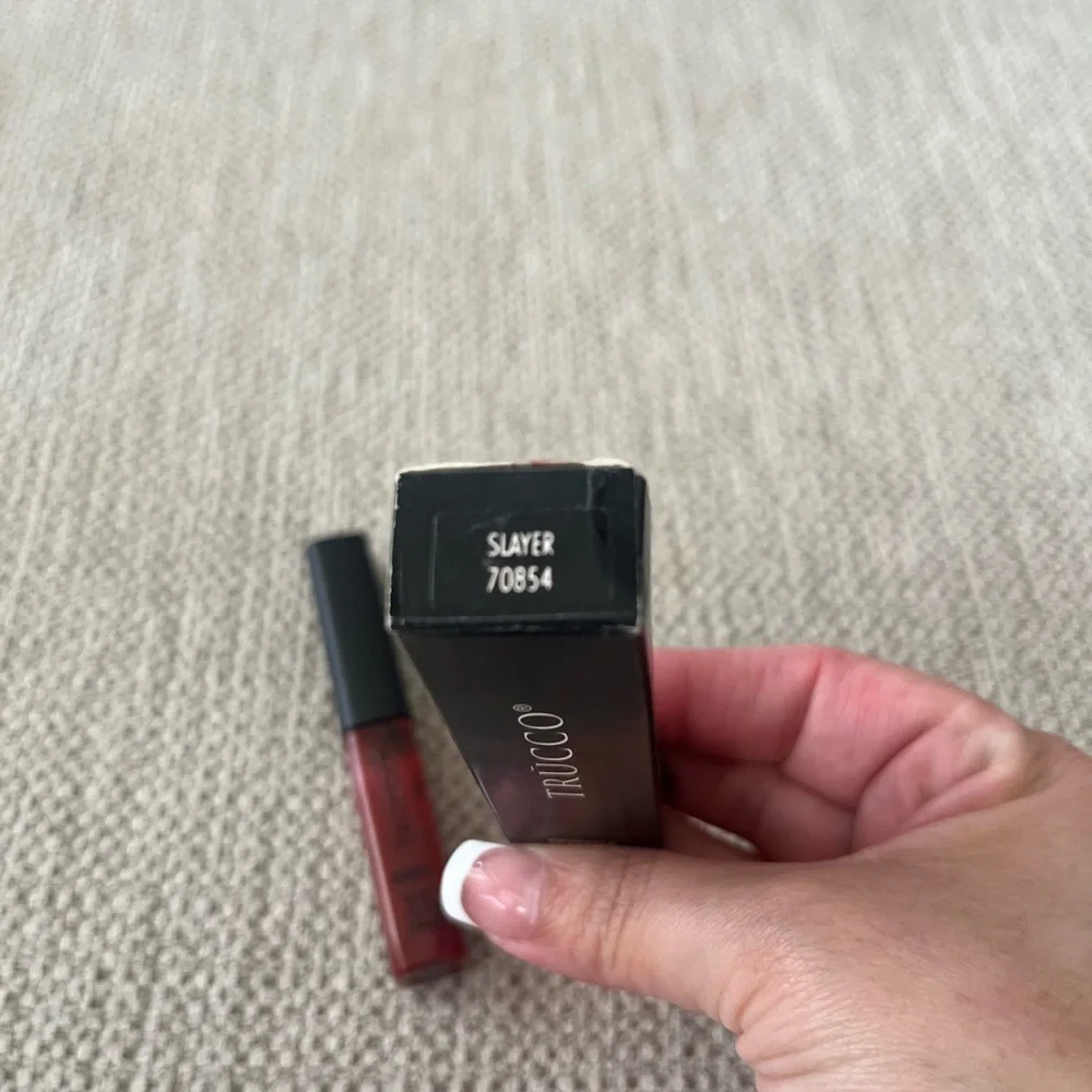 Sebastian trucco lip gloss red‎ slayer